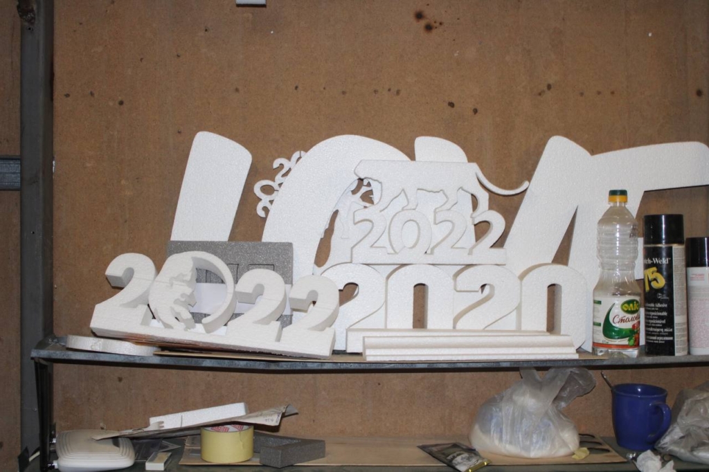 «Ми не тільки на кухні вміємо працювати»: Як миколаївська підприємиця допомагає жінкам опанувати програмне керування верстатами