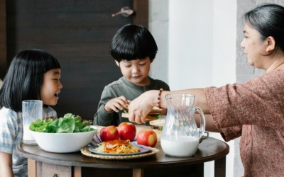 У Китаї посадовці приходять до жінок додому, спонукаючи їх до народження дітей, — The New York Times