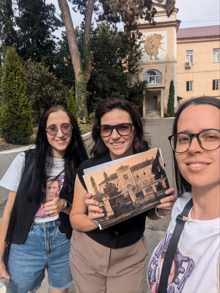 «Жіночі Студії». Як активістки роблять проєкт про жінок в українській історії 