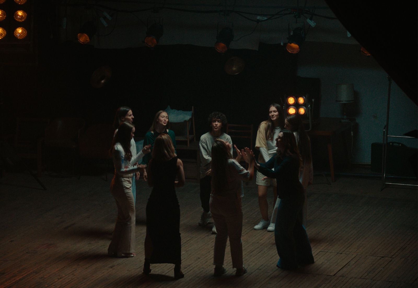 Veteran Hub випустив відеоманіфест про шлях коханої воїна