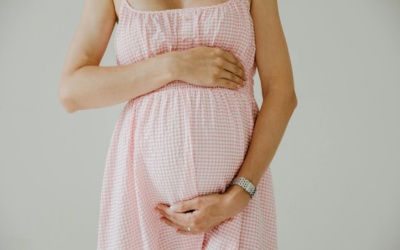 В Італії криміналізували сурогатний туризм