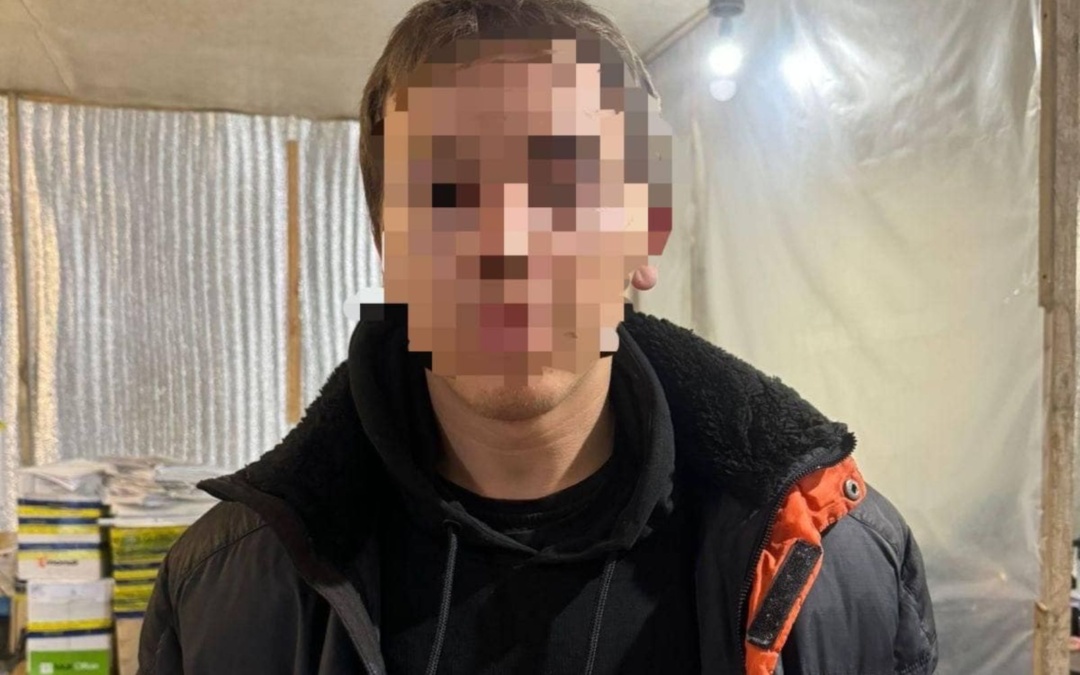 На Харківщині 17-річний хлопець вдарив дівчину по голові цеглою, зґвалтував і намагався спалити