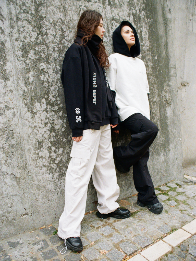 Бренд Support By Poustovit випустив нову колекцію світшотів і худі, присвячену вуличній культурі Києва