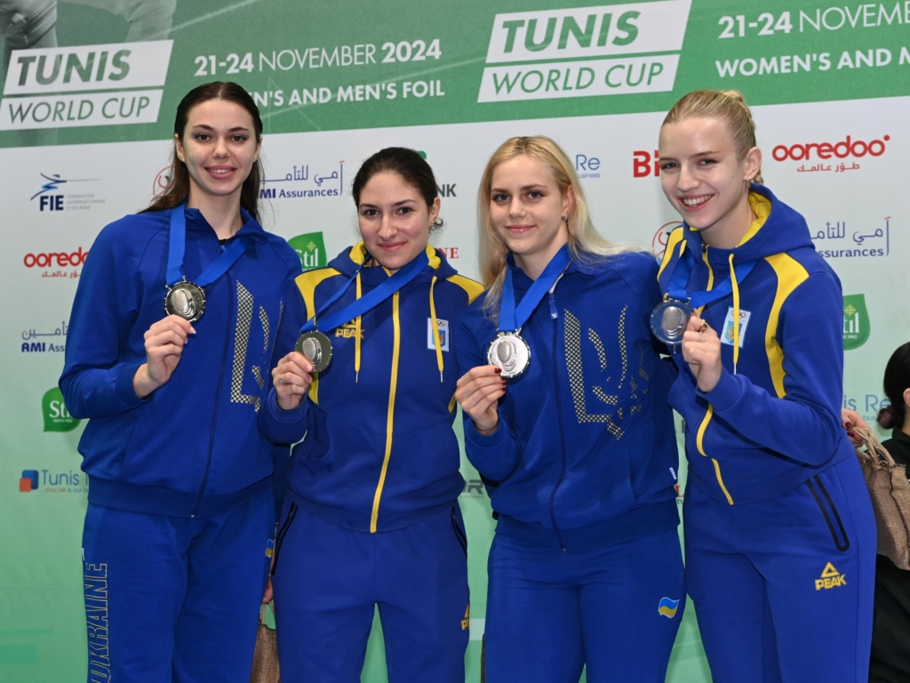 Українські шпажистки та рапіристки здобули два «срібла» на Кубках світу з фехтування серед жіночих команд