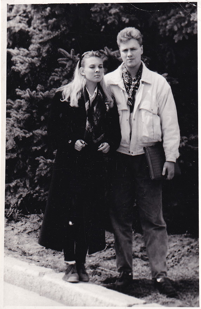 «‎Найбільше сумую за довгими прогулянками з собаками в лісі. Зараз ліси навколо заміновані». Історія зооволонтерки Наталії Тітомир