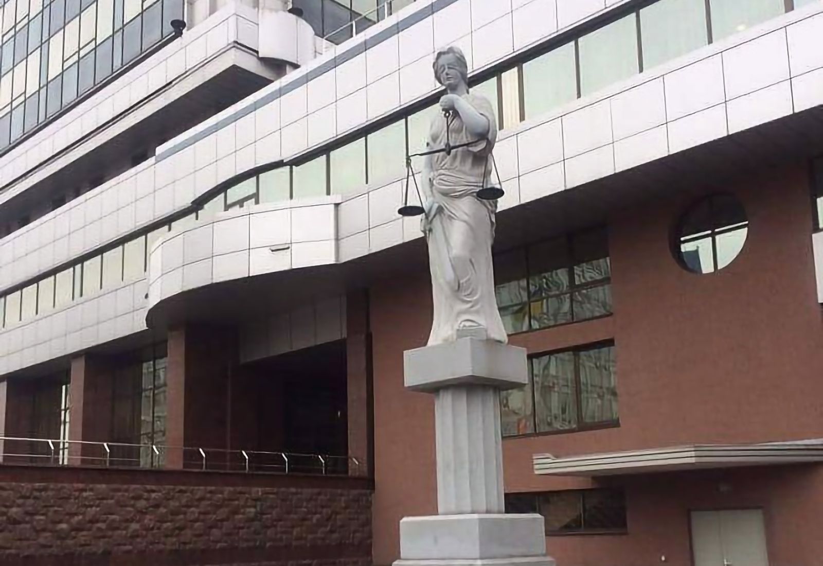 Зґвалтування в Кагарлику: Апеляційний суд підтвердив вирок колишнім поліцейським