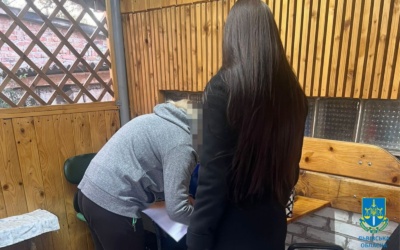 Насильство у навчально-реабілітаційному центрі на Львівщині: за побиття дитини з інвалідністю виховательку засудили до громадських робіт