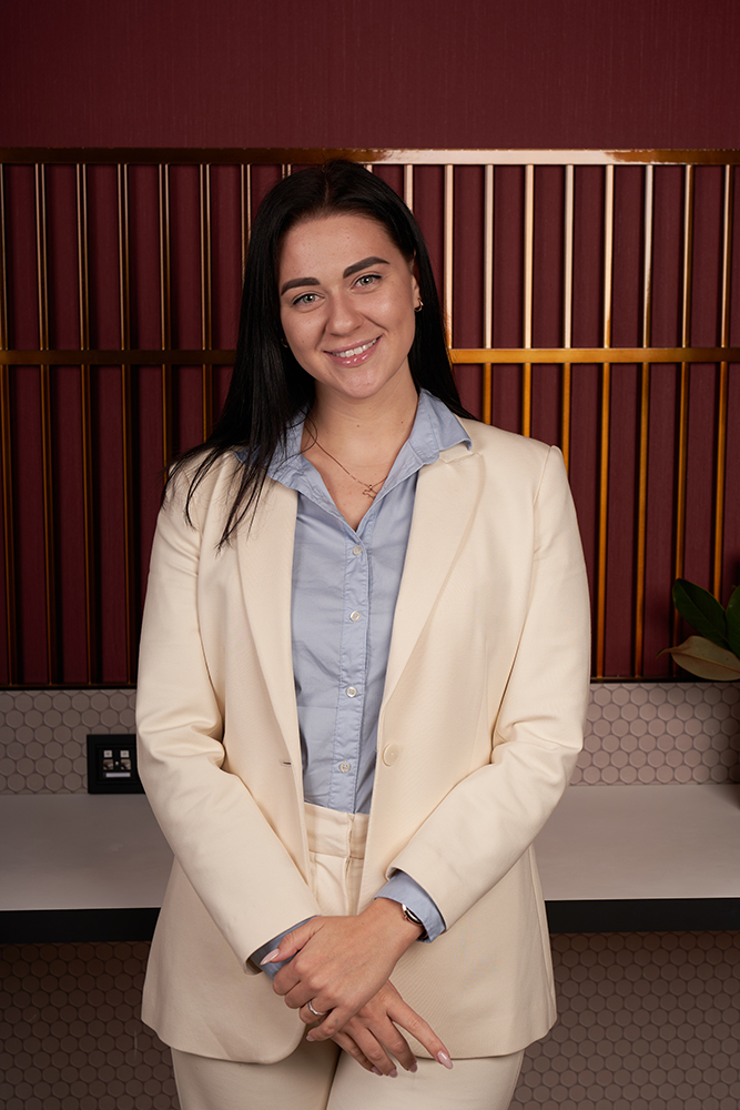 «Магія стається, коли консультуєш серцем, маючи спеціальні навички»: 15 запитань до психотерапевток