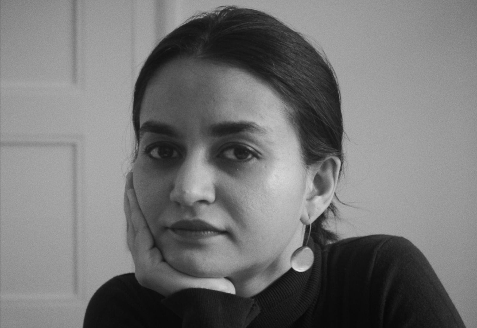 Режисерка Паял Кападія передала $2000 організації «Бульдозер», що повертає тіла загиблих військових додому