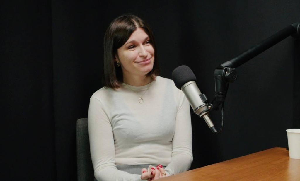 Вийшов фінальний епізод подкасту «Чому їй не байдуже»: Підтримка жінок та сила партнерства