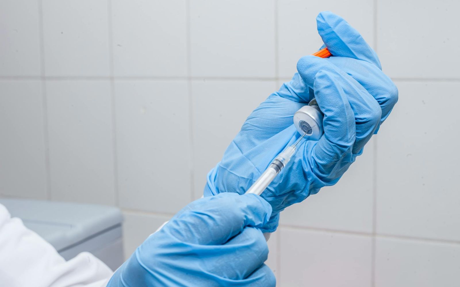 Вакцинація проти ВПЛ допомогла знизити рівень смертності від раку шийки матки серед молодих жінок — дослідження