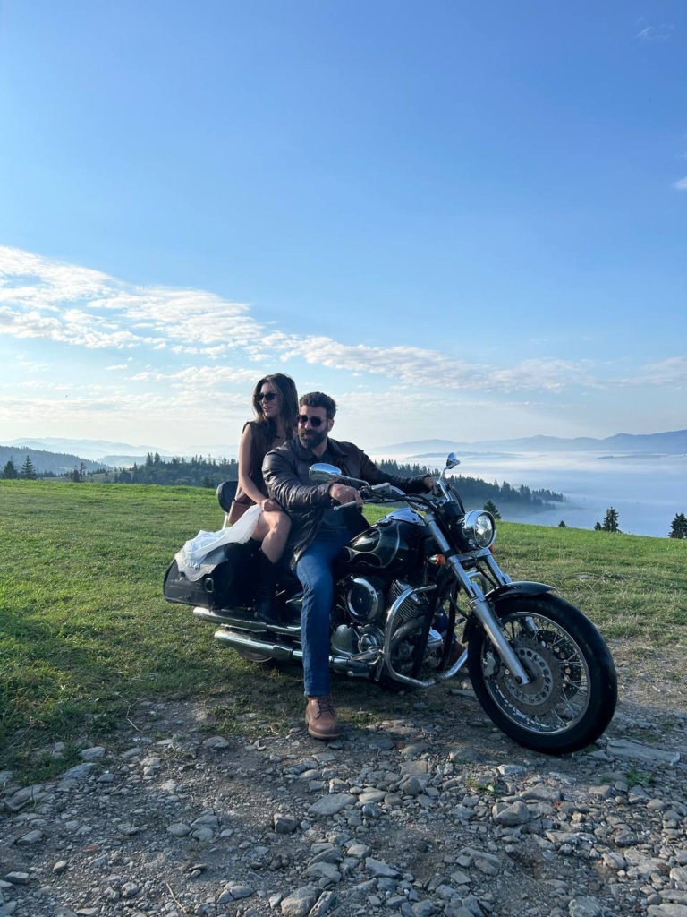 Вийшов тизер українського ромкому «Відпустка наосліп» з Даніелем Салемом і Тетяною Малковою