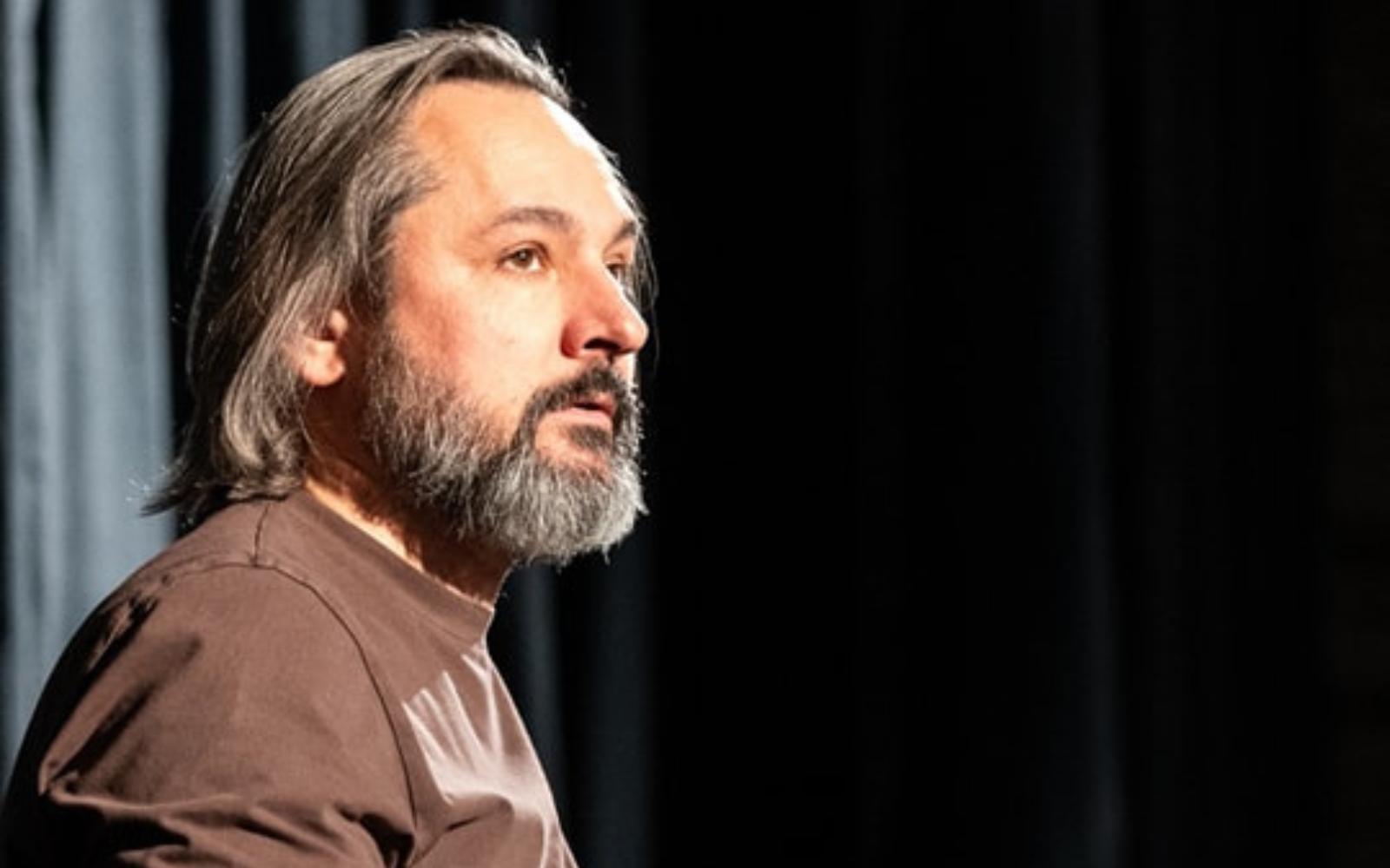 Підозрюваного у сексуальному насильстві режисера Андрія Білоуса взяли під варту на два місяці