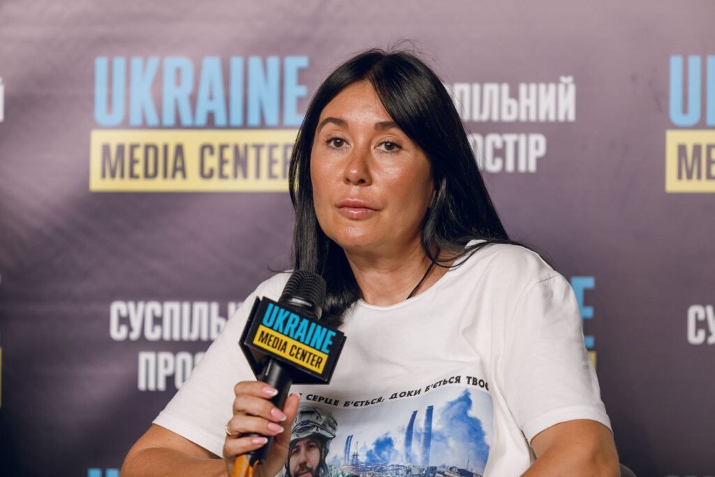 «‎Я не живу, я існую — з болем, з невідомістю». Як засновниці ГО «‎Спільнота Оленівки» борються за повернення військовополонених