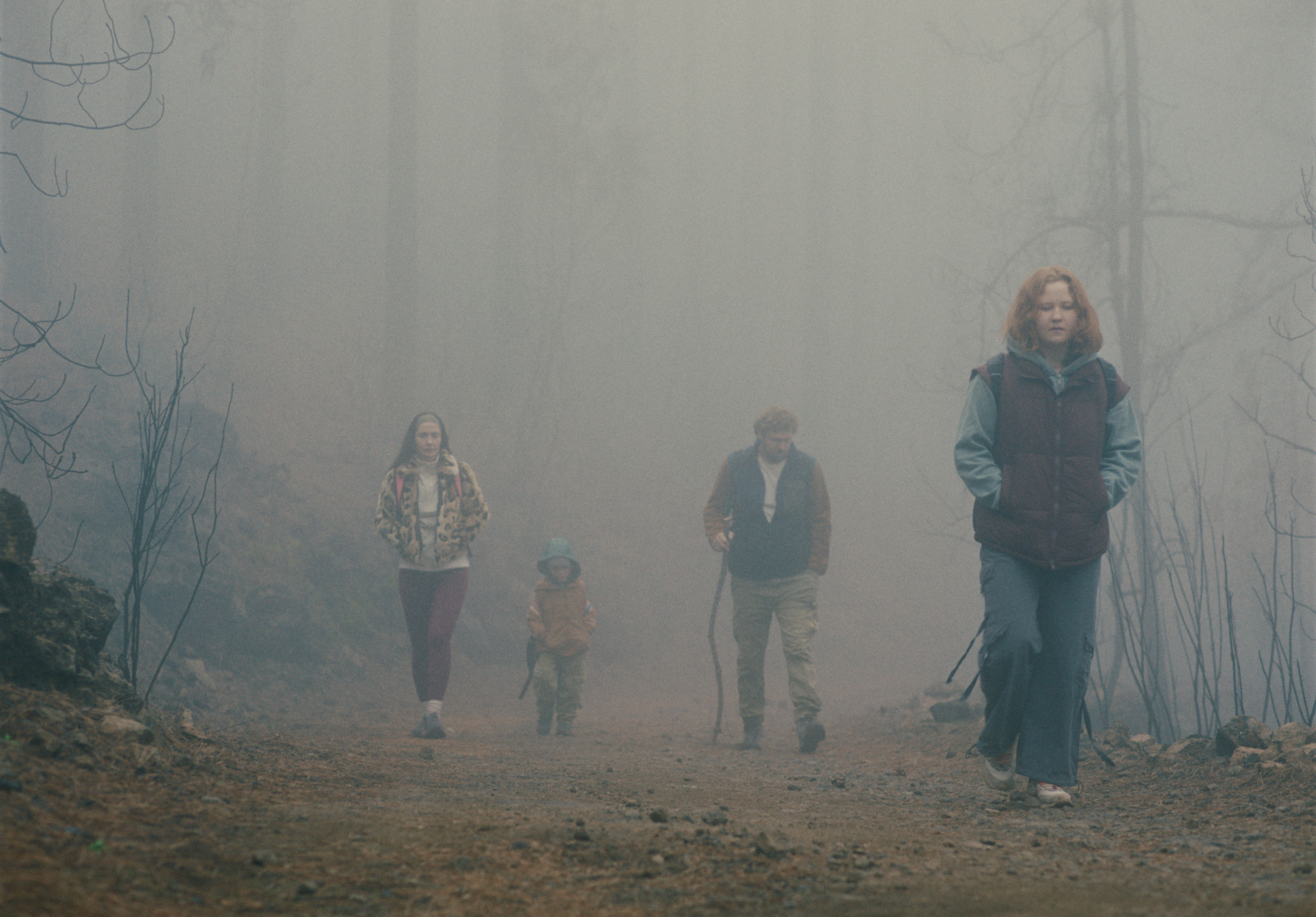 Фільм про війну в країні та в сім’ї. Інтерв’ю з Анастасією Карпенко та Софією Березовською про стрічку «Під вулканом»