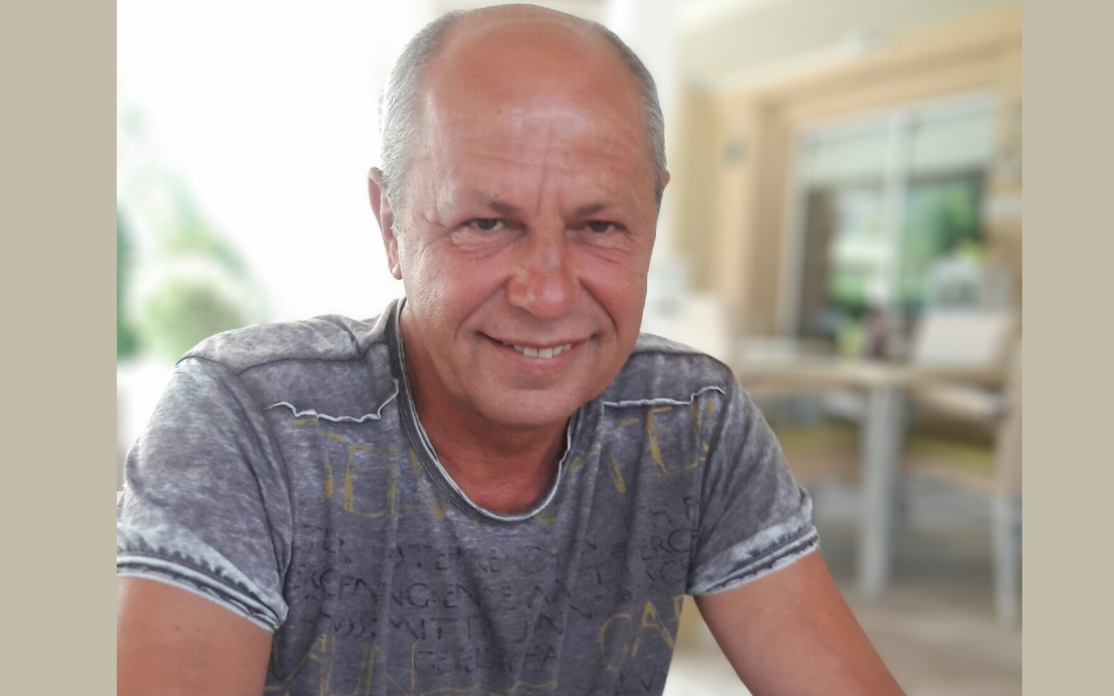 Колишнього директора Чернівецького академічного обласного музично-драматичного театру звинуватили у сексуальних домаганнях