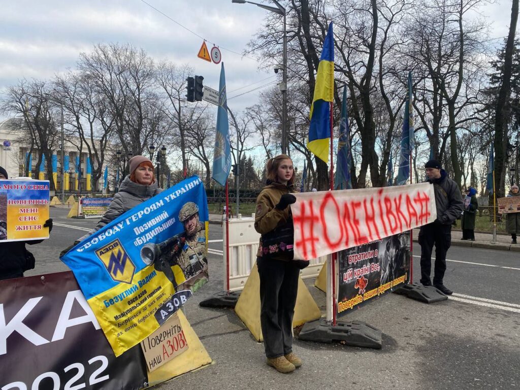 «‎Я не живу, я існую — з болем, з невідомістю». Як засновниці ГО «‎Спільнота Оленівки» борються за повернення військовополонених