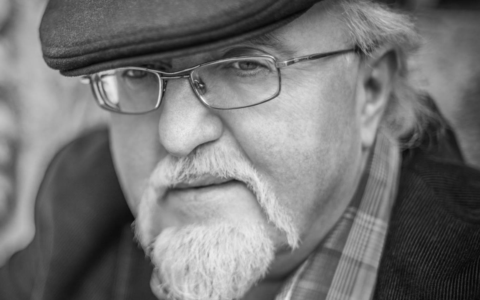 Письменника Юрія Винничука залишили у складі PEN Ukraine попри «суперечність цінностям та шкоду репутації»: що відбувається