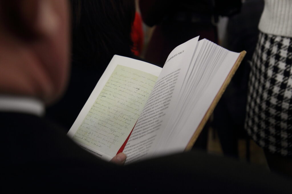 Вийшло перше в історії 12-томне зібрання творів Олени Пчілки