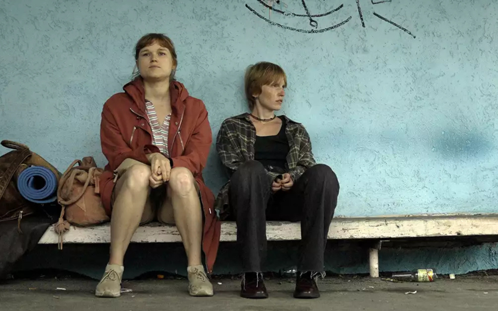 В Україні покажуть фільм «Дві сестри» про взаємини з рідними, пошуки себе та сенсу життя на тлі війни