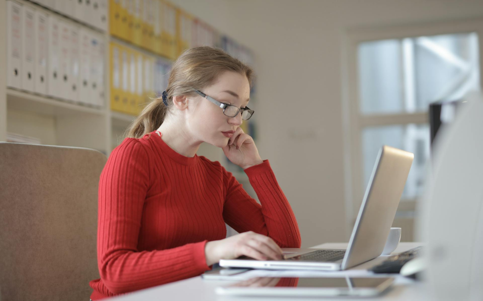 У Великій Британії жінка через суд змусила Meta не показувати їй таргетовану рекламу у Facebook
