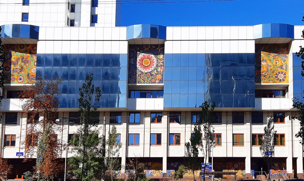 Кераміка для неї була шляхом до свободи. Як Ольга Рапай-Маркіш створила власний світ із глини