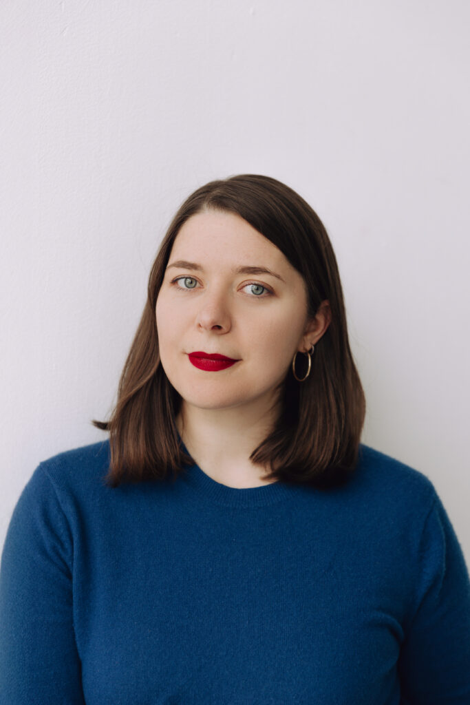 «Жіночий досвід з дитинства вчить нас бути зручними». Інтерв’ю з Марією Пономарьовою та Світланою, героїнею її стрічки «Найс Лейдіз»