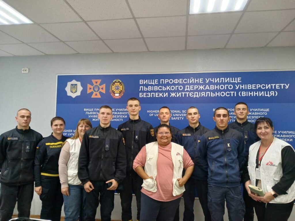 «Лікарки без кордонів». Як жінки з Мексики, Данії та Тунісу працюють в Україні