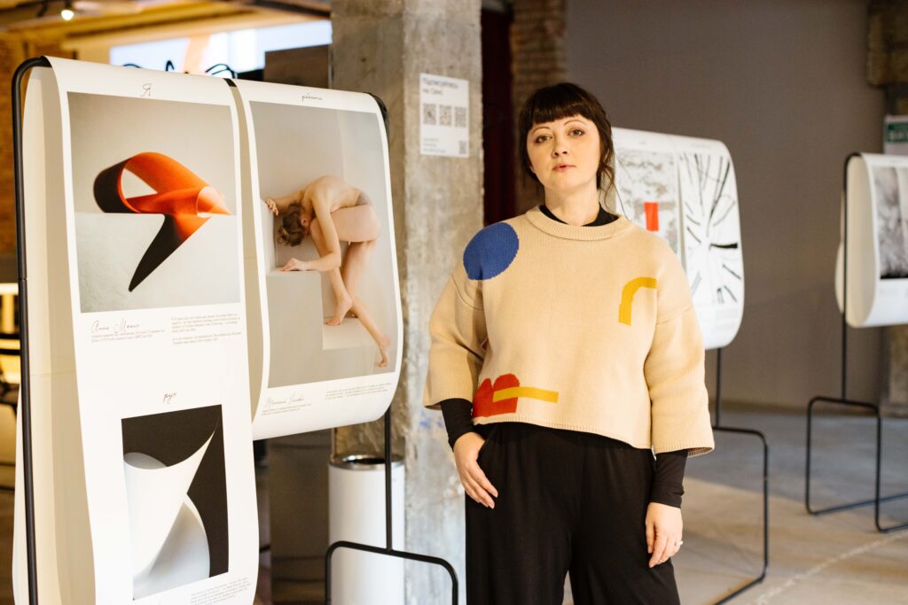 «Для ідентичності важливо мати можливість вибору, де себе реалізувати». Тамара Марценюк про фемінізм початку 90-х і шлях до рівних прав через медіа