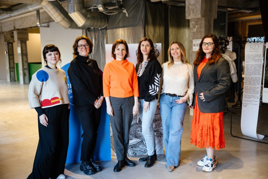 «Для ідентичності важливо мати можливість вибору, де себе реалізувати». Тамара Марценюк про фемінізм початку 90-х і шлях до рівних прав через медіа