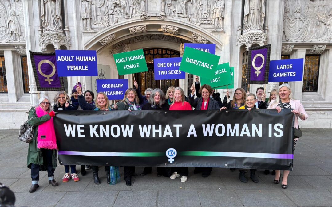 Верховний суд Британії розтлумачив закон про рівність: юридичне визначення жінки ґрунтується на біологічній статі
