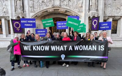 Верховний суд Британії розтлумачив закон про рівність: юридичне визначення жінки ґрунтується на біологічній статі