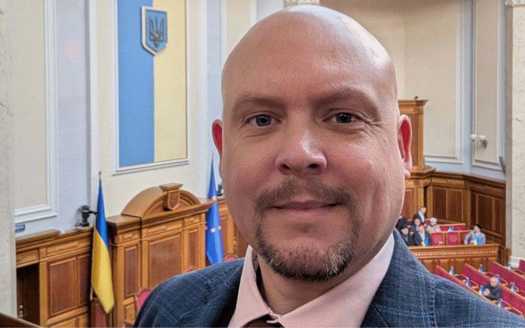 Британського депутата звинуватили у домаганнях до української перекладачки: надсилав інтимні повідомлення