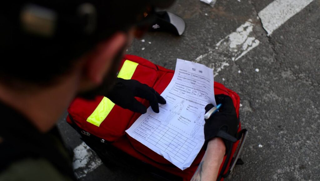 Від тампонування хлібом із сіллю до турнікетів: бойова медикиня Людмила Паутець про те, як змінювався український такмед