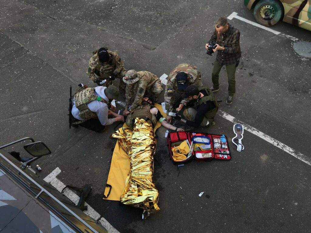 Від тампонування хлібом із сіллю до турнікетів: бойова медикиня Людмила Паутець про те, як змінювався український такмед