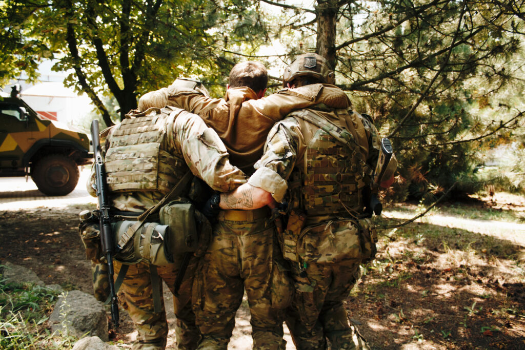 Від тампонування хлібом із сіллю до турнікетів: бойова медикиня Людмила Паутець про те, як змінювався український такмед