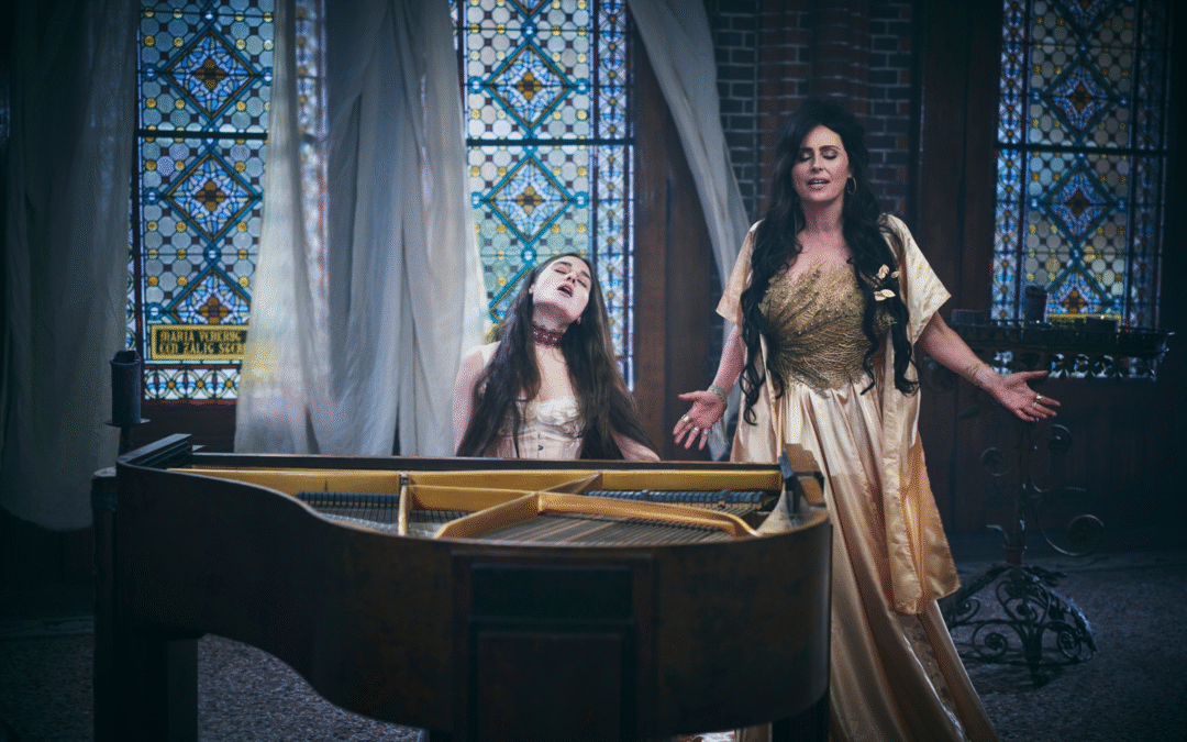 Sing Like A Siren. Jerry Heil та Within Temptation випустили кліп на спільну пісню