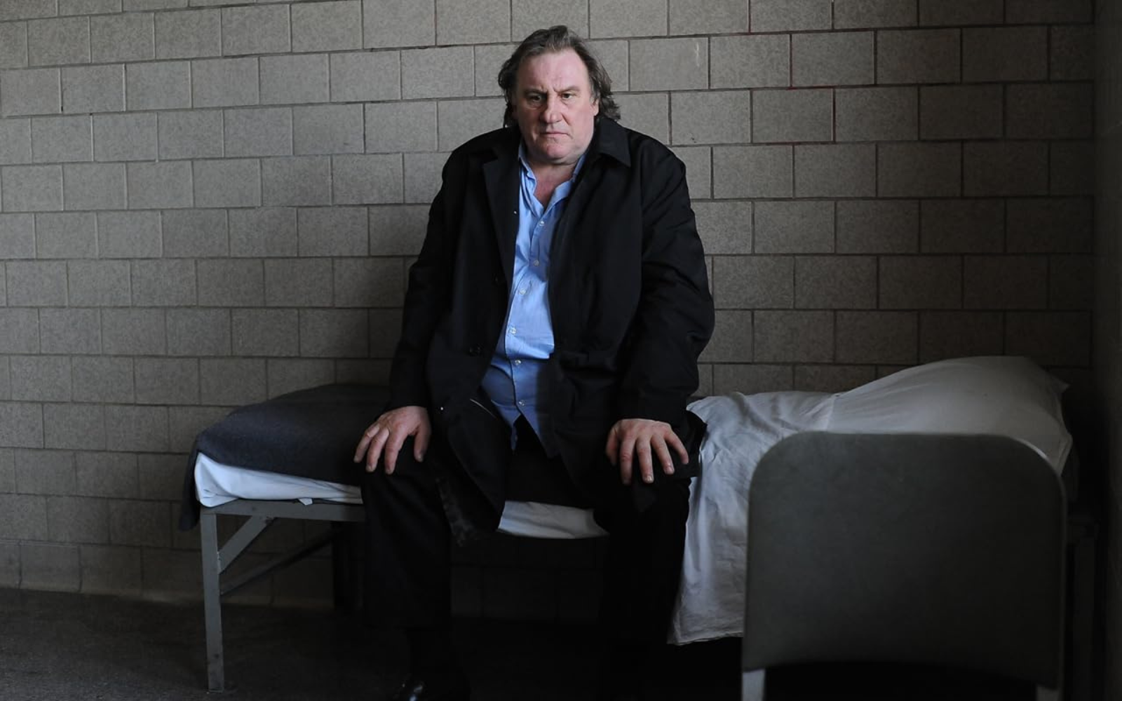 Зірку французького кіно Жерара Депардьє визнали винним у сексуальному насильстві