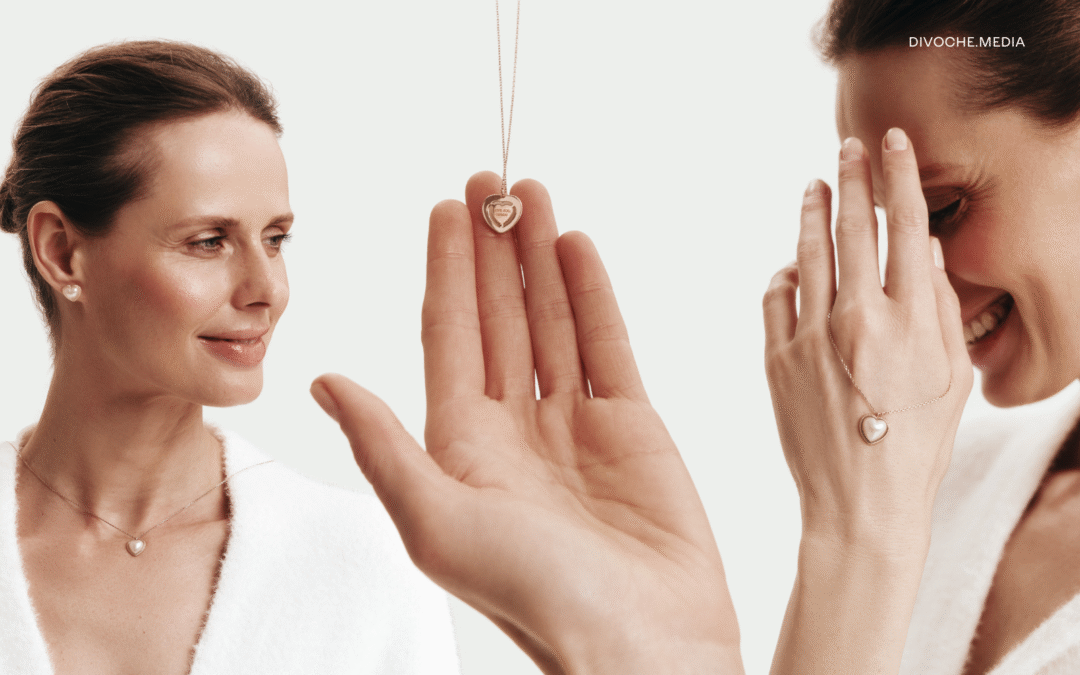 «Люблю тебе, мамо!» Бренд Love You презентує зворушливе кольє-оберіг до Дня Матері