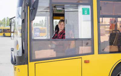 «Нетипова» професія, відсутність жіночих вбиралень і нижчі зарплати — результати дослідження гендерних розривів у сфері муніципального транспорту