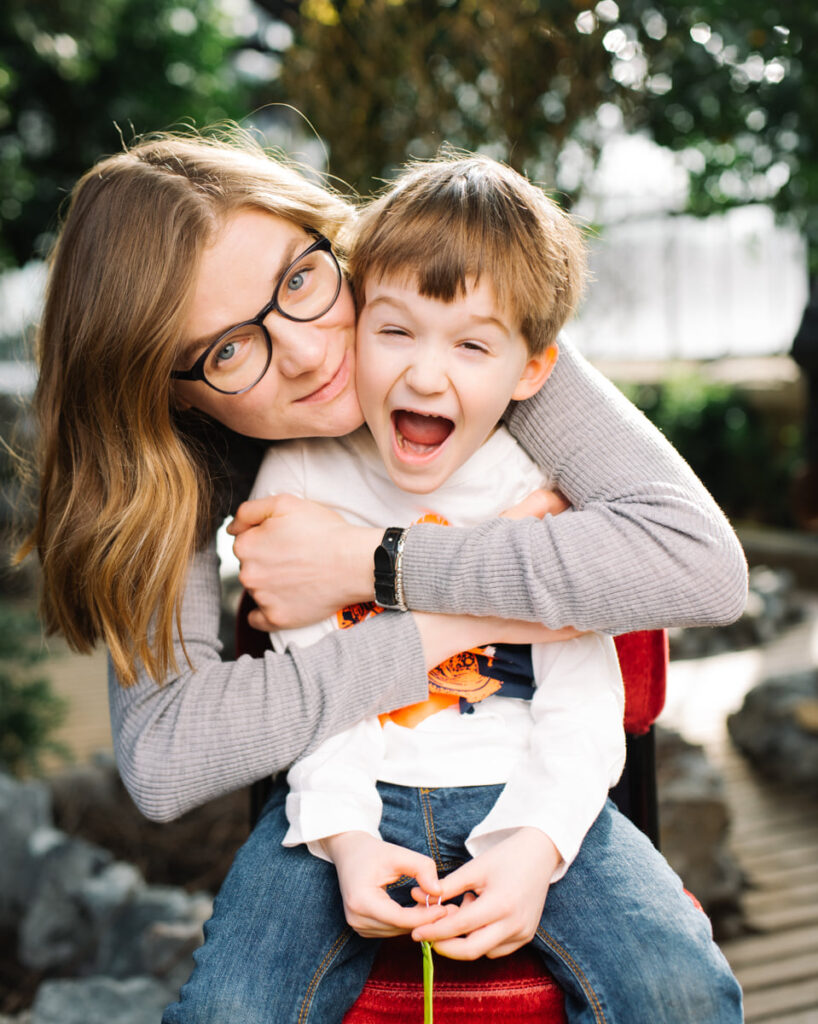 «З України виїхало багато рідних мені людей, і тепер вони — усюди». Історія Ксенії Харченко, української біженки в Австрії