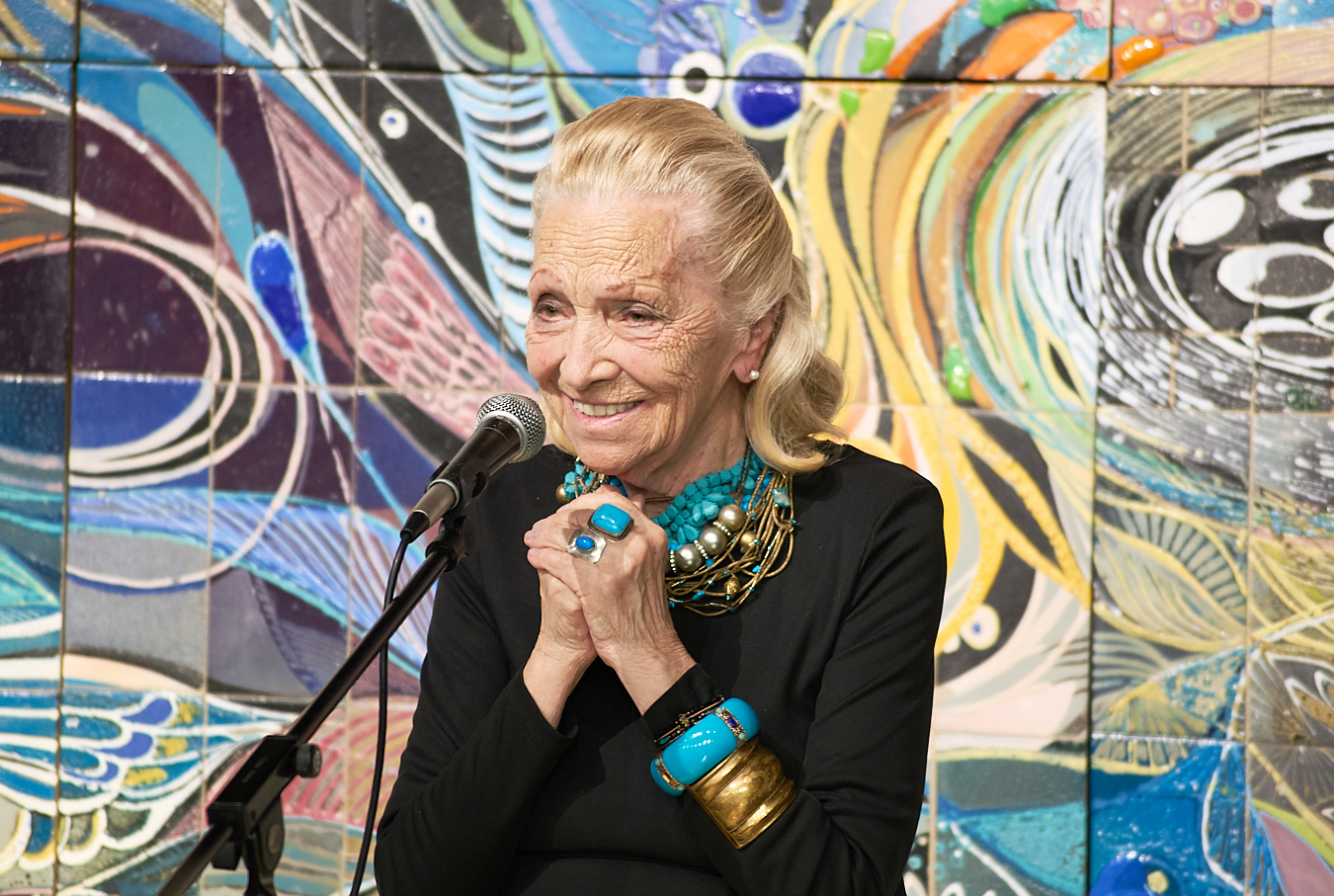 Людмила Мєшкова на відкритті виставки