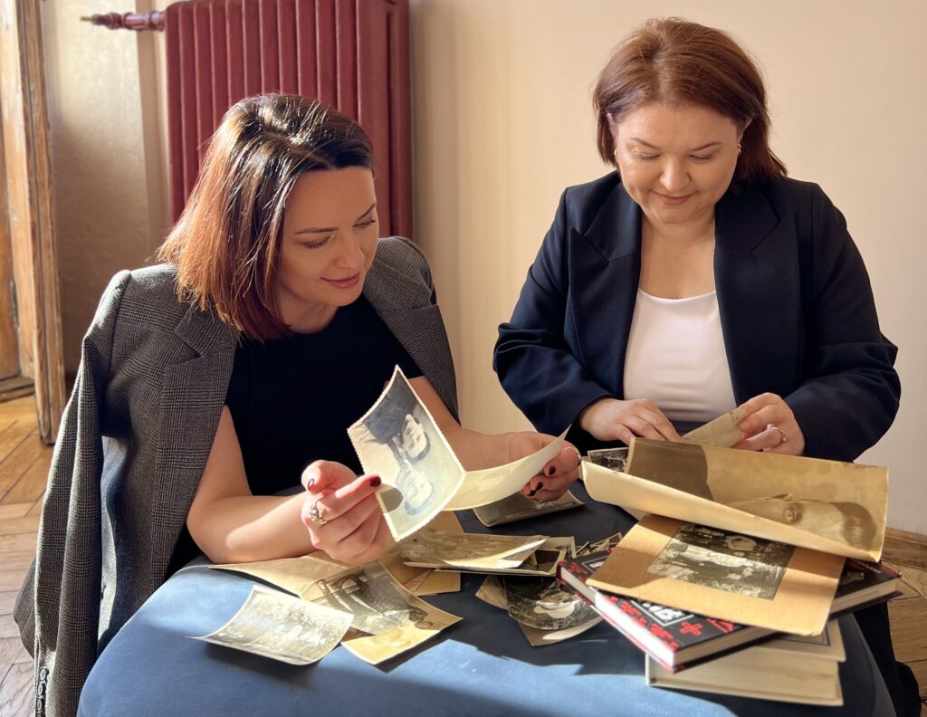 Наталя Потебня та Алла Тіхановська