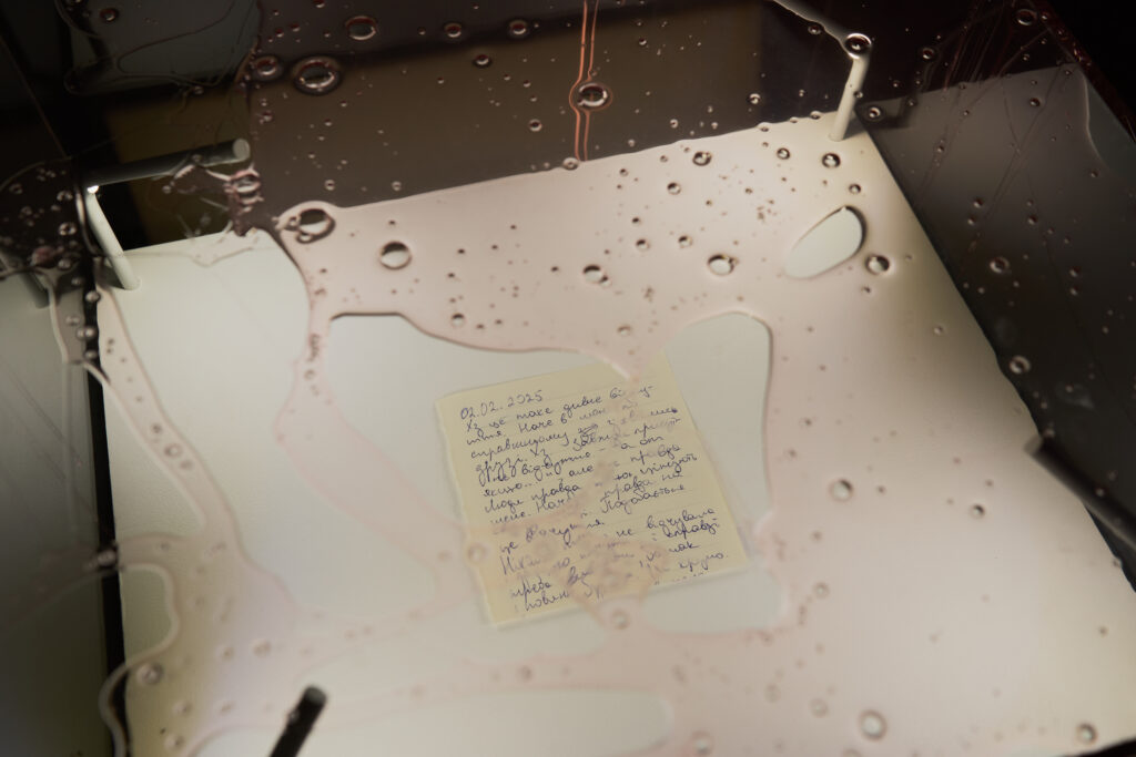 війна у мистецтві підліток на виставці IMБАLANCE