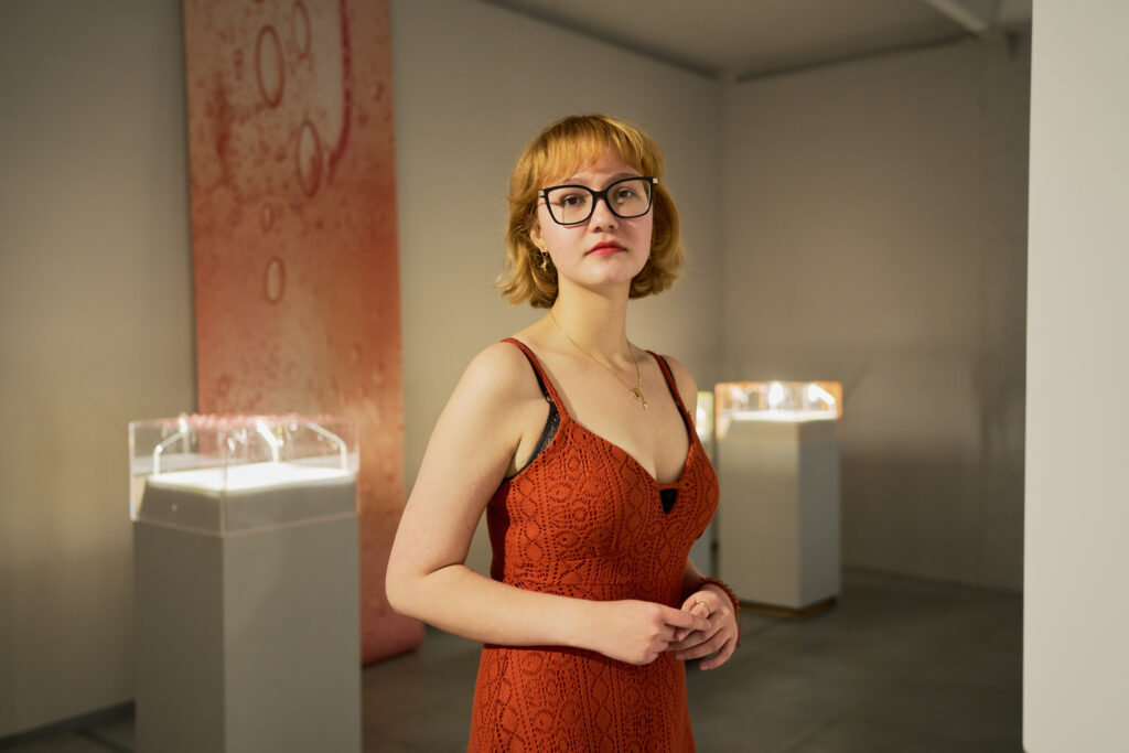 війна у мистецтві підліток на виставці IMБАLANCE