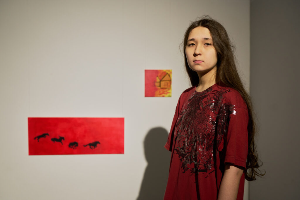 війна у мистецтві підліток на виставці IMБАLANCE