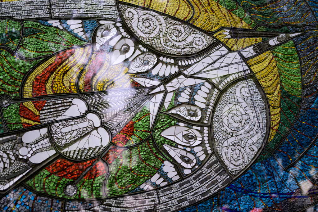 У Києві представили відтворену мозаїку Алли Горської Боривітер 