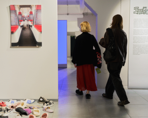 війна у мистецтві підліток на виставці IMБАLANCE