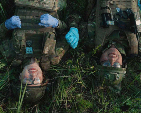 Документальний фільм Куба та Аляска про українських парамедикинь-подруг здобув дві нагороди на Брюссельському міжнародному кінофестивалі