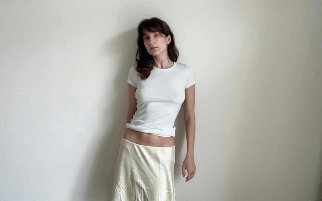 Роздуми про існування в тілі, що визначається соціумом як жіноче. У Києві відбудеться виставка Ніни Лагути Soft pink matter